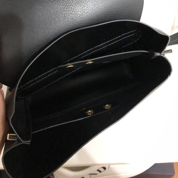 Backpack - Picture 7 of 8